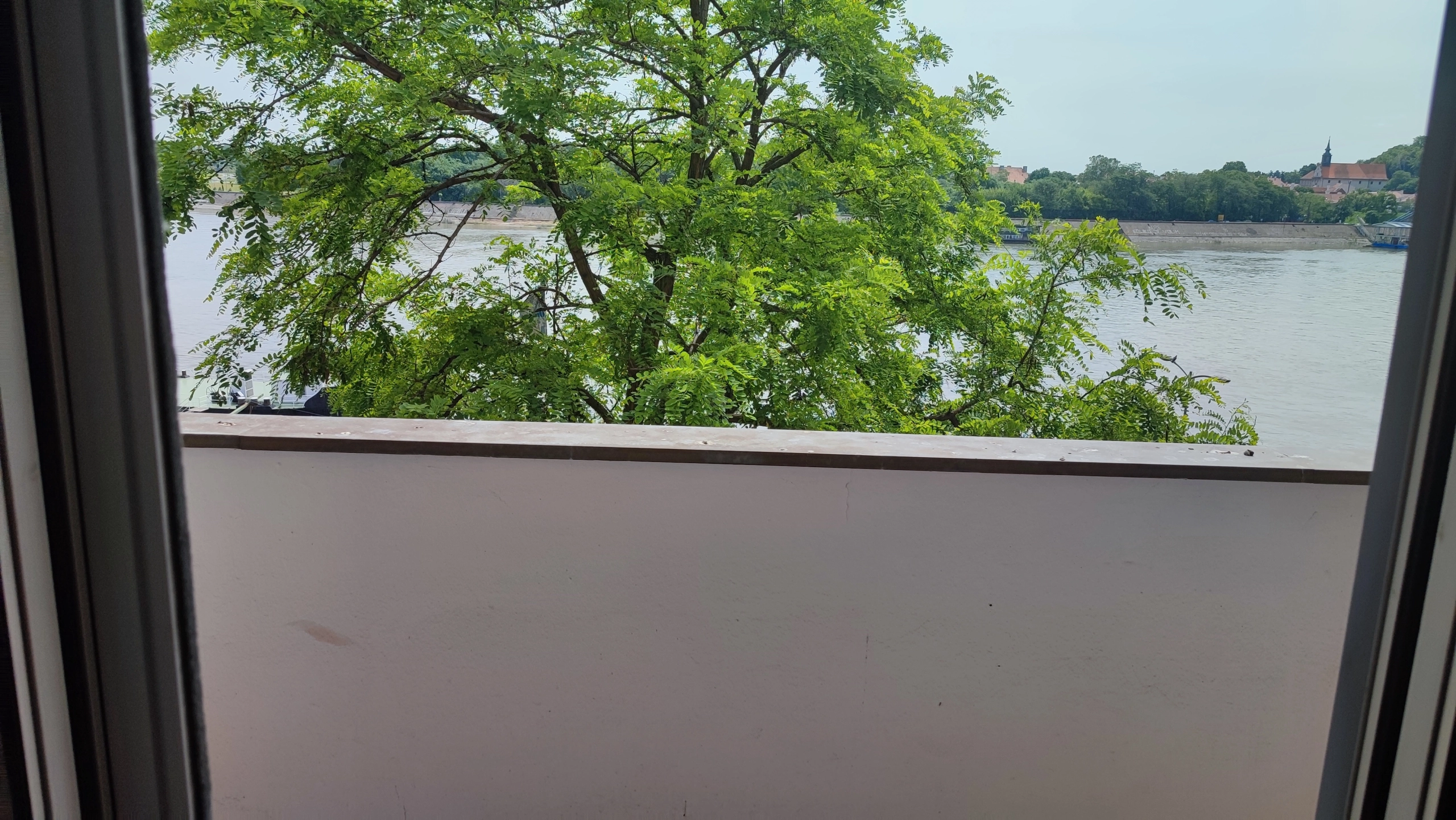 1686558456316 Novi Sad na dlanu: Dvosoban stan sa najlepšim pogledom na Dunav i Tvrđavu
