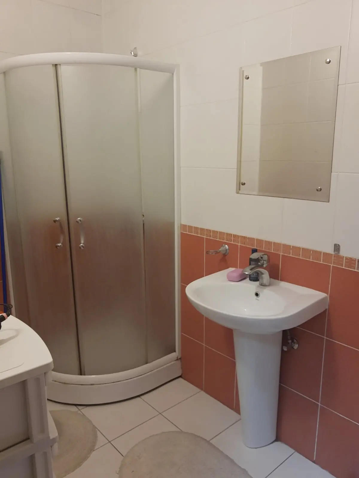1702380870315 Tiha oaza u srcu Novog Sada: Renovirana garsonjera sa odvojenom kuhinjom u Centru