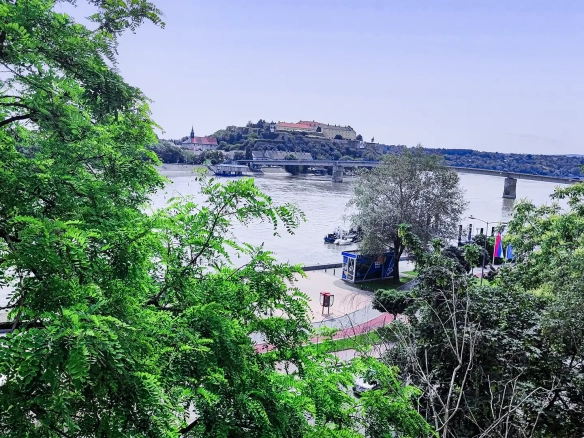 Novi Sad na dlanu: Dvosoban stan sa najlepšim pogledom na Dunav i Tvrđavu