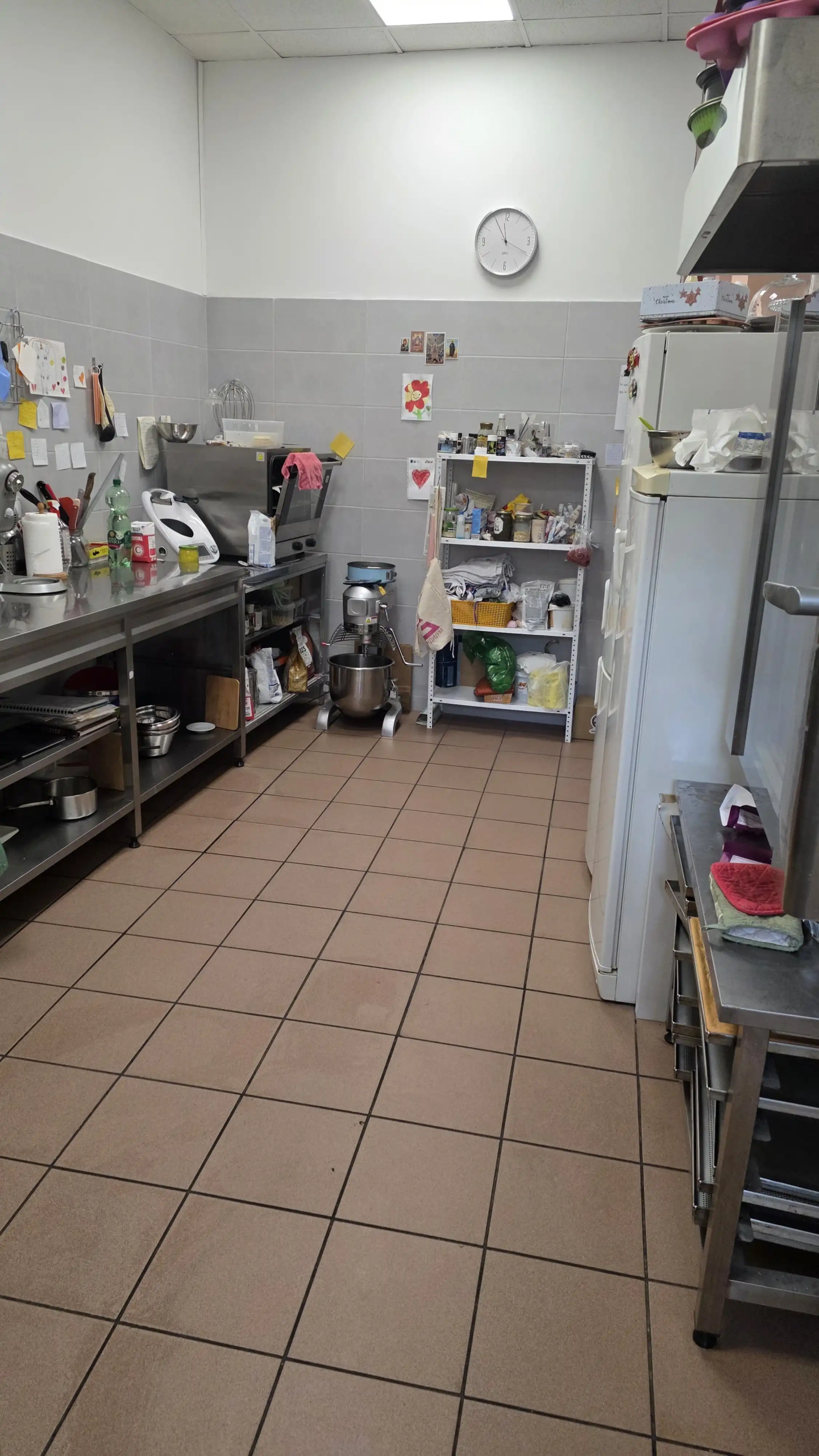Ulicni lokal 88m2 Grbavica